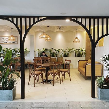 Phuong Nam Hotel An Giang Long Xuyên Buitenkant foto