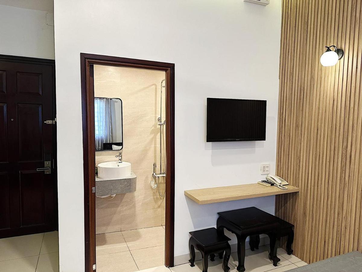 Phuong Nam Hotel An Giang Long Xuyên Buitenkant foto